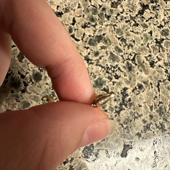 10K Gold Diamond Cut Chain Bracelet - Picture 4 of 5